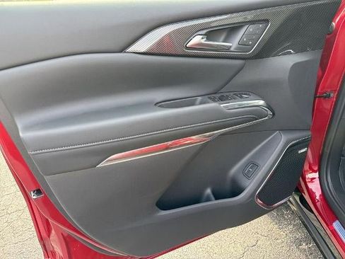 New 2026 Chevrolet Traverse High Country w/ LPO, Floor Liner Package image 22