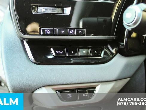 Used 2024 Lexus RX 500h F Sport w/ Convenience Package image 32