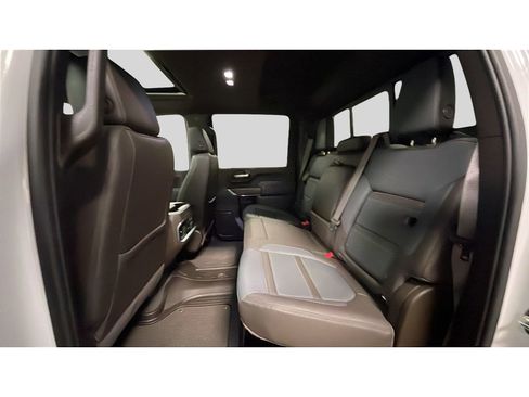 Used 2021 GMC Sierra 2500 Denali w/ Denali Ultimate Package image 15