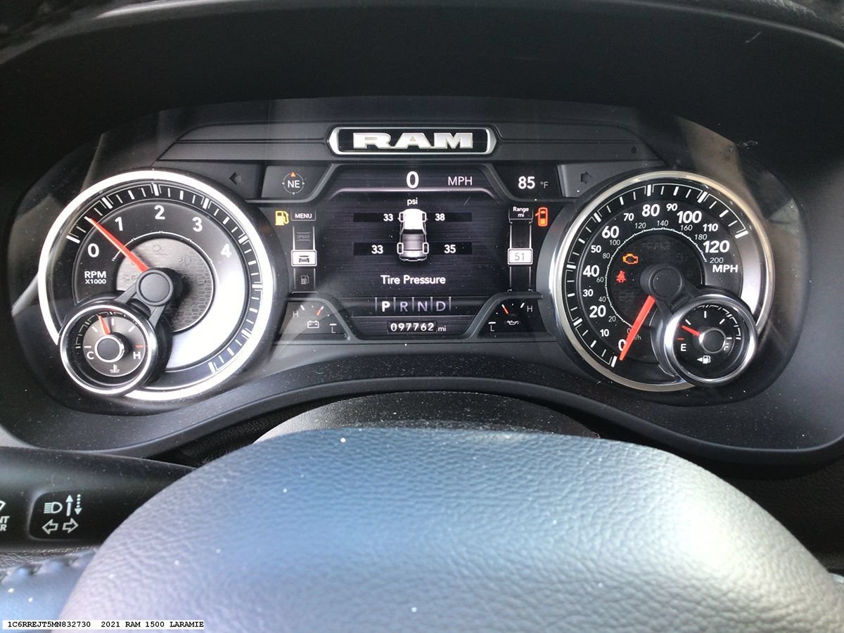 Used 2021 RAM 1500 Laramie w/ Laramie Southwest Edition RWD image 8