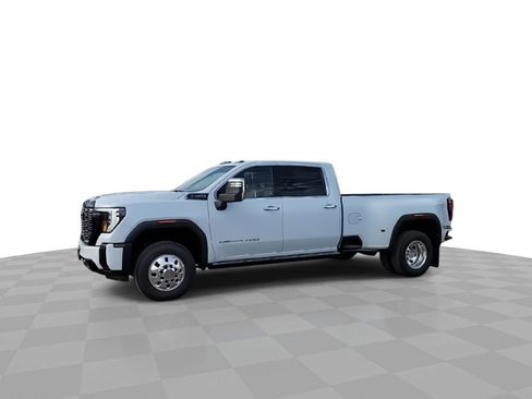New 2026 GMC Sierra 3500 Denali Ultimate image 4