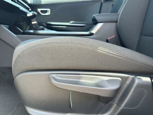 New 2026 Kia K4 FWD image 24