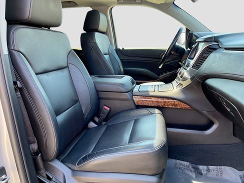 Used 2019 Chevrolet Tahoe Premier AWD/4WD image 31