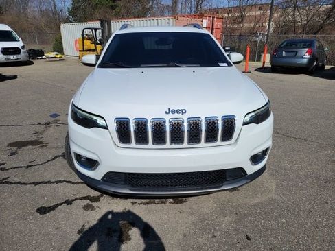 Used 2019 Jeep Cherokee Limited image 8