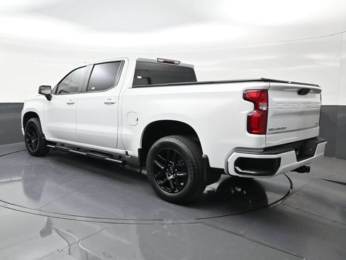 Used 2022 Chevrolet Silverado 1500 RST RWD image 3