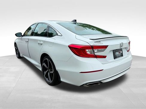 Used 2022 Honda Accord Sport image 4