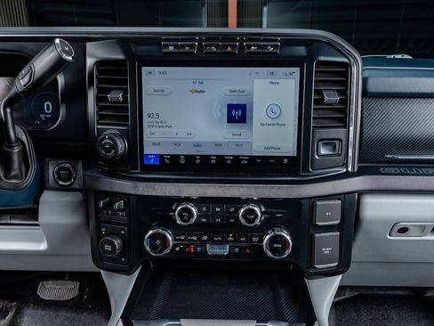 Used 2023 Ford F450 Limited w/ FX4 Off-Road Package image 24