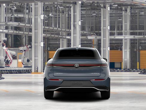 New 2026 Toyota Crown Platinum image 8