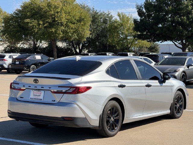 Used 2026 Toyota Camry LE w/ Convenience Package FWD image 4