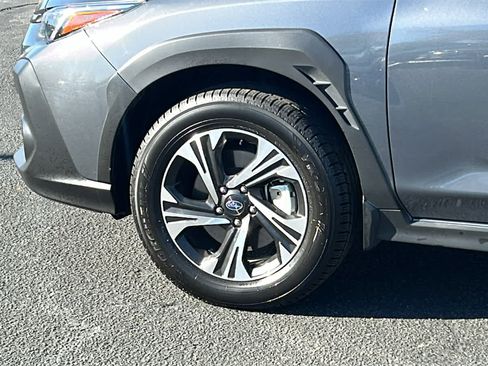 Certified 2024 Subaru Crosstrek 2.0i Premium AWD/4WD image 9