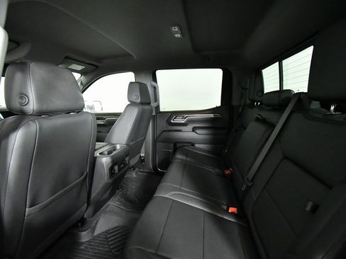 Used 2025 Chevrolet Silverado 1500 LT Trail Boss w/ Convenience Package II image 25