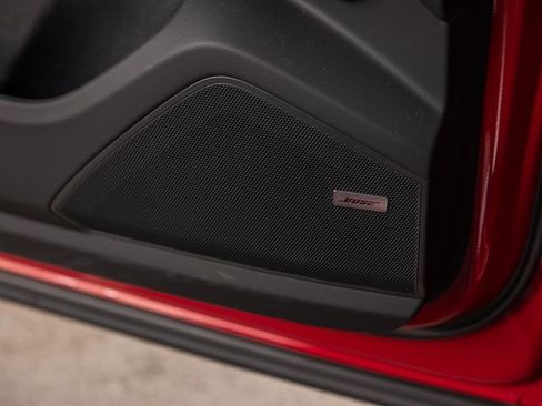 Used 2025 Porsche Cayenne S image 39