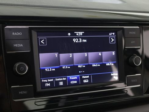Used 2024 Volkswagen Taos S FWD image 44