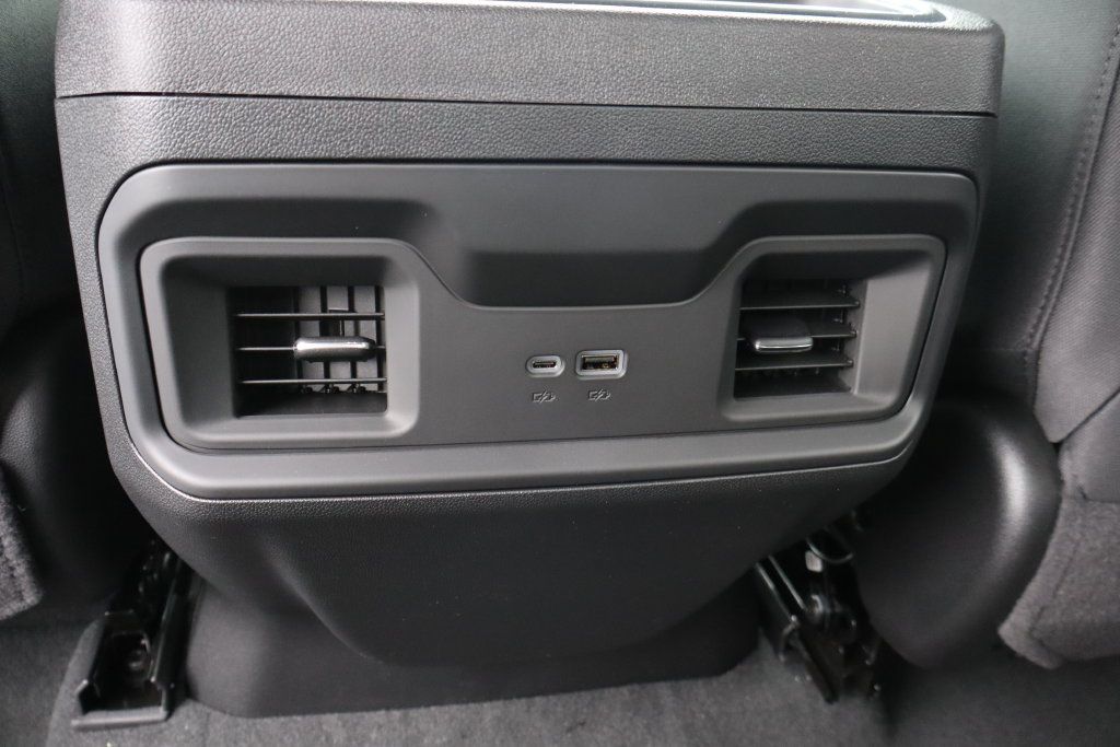 New 2026 Chevrolet Silverado 1500 LT w/ Z71 Off-Road Package AWD/4WD image 20