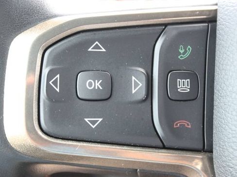 Used 2023 RAM 1500 Limited AWD/4WD image 18