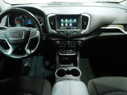 Used 2019 GMC Terrain SLE w/ Driver Convenience Package FWD image 16