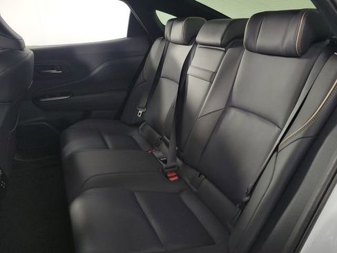 Used 2026 Toyota Crown XLE image 17