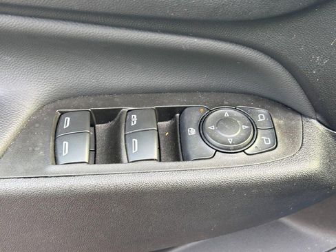 Certified 2024 Chevrolet Equinox LT w/ LPO, Floor Liner Package FWD image 16