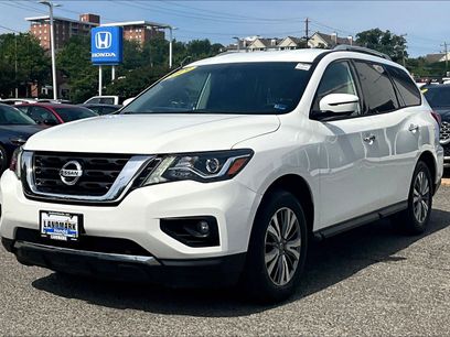 Used 2019 Nissan Pathfinder SL