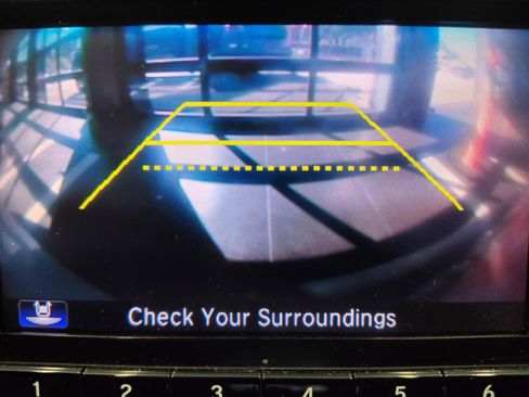 Used 2020 Honda CR-V LX image 3