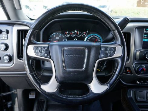 Used 2019 GMC Sierra 3500 Denali image 22