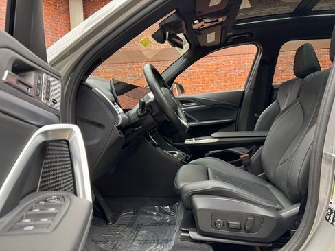 Certified 2025 BMW X1 xDrive28i w/ Premium Package image 22