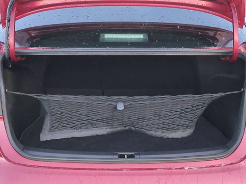 Used 2022 Toyota Corolla LE image 30