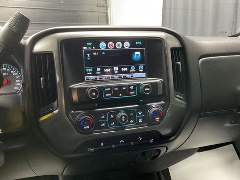 Used 2018 Chevrolet Silverado 1500 LT w/ All Star Edition image 22