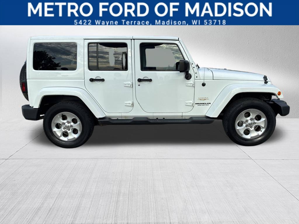 Used 2014 Jeep Wrangler Unlimited Sahara AWD/4WD image 7