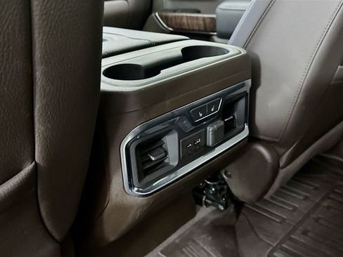 Used 2021 GMC Sierra 2500 Denali w/ Denali Ultimate Package image 30