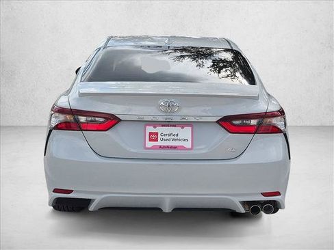 Used 2024 Toyota Camry SE w/ Convenience Package FWD image 7