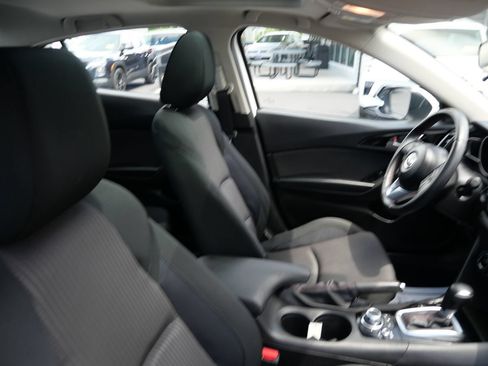 Used 2016 MAZDA MAZDA3 i Touring FWD image 26