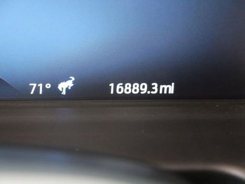 Used 2025 Ford Bronco Outer Banks AWD/4WD image 33