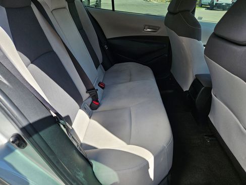 Used 2020 Toyota Corolla LE w/ Carpet Mat Package (TMS) FWD image 29