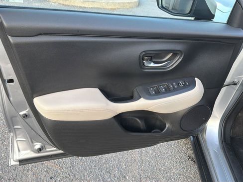 Used 2024 Honda HR-V LX image 16