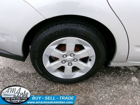 Used 2007 Toyota Prius FWD image 15