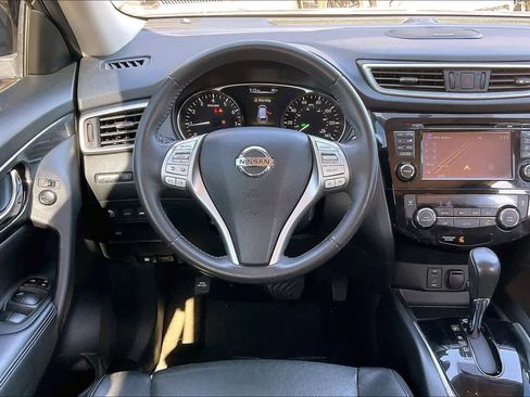 Used 2016 Nissan Rogue SL image 7