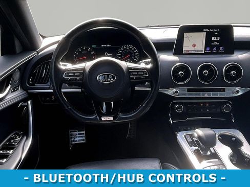 Used 2020 Kia Stinger GT2 image 9