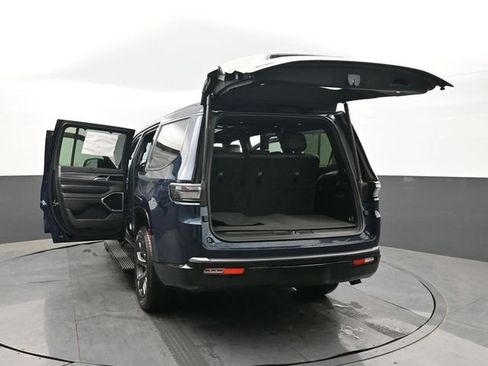 New 2026 Jeep Grand Wagoneer Limited AWD/4WD image 64