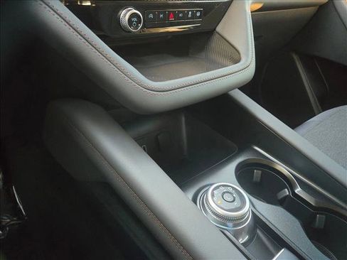 New 2026 Ford Explorer Active image 14