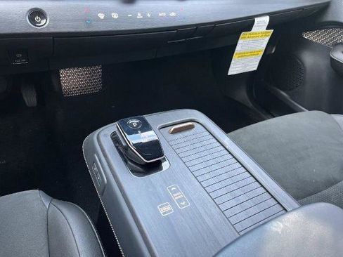 Certified 2023 Nissan Ariya AWD image 10