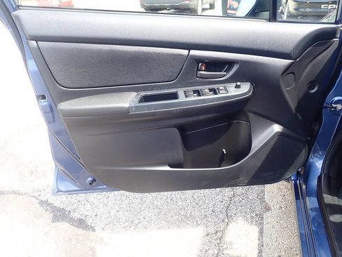 Used 2012 Subaru Impreza 2.0i AWD/4WD image 8