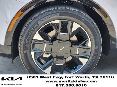 New 2026 Kia Sportage SX FWD image 7