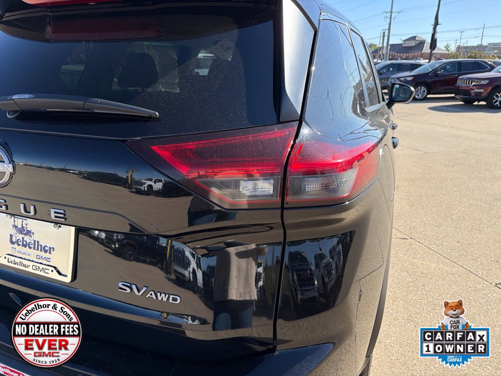 Used 2024 Nissan Rogue SV AWD/4WD image 8