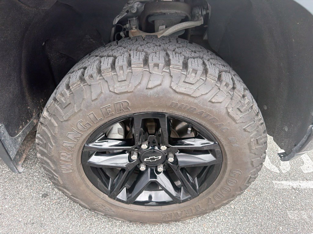Used 2021 Chevrolet Silverado 1500 LT Trail Boss w/ Convenience Package II AWD/4WD image 11