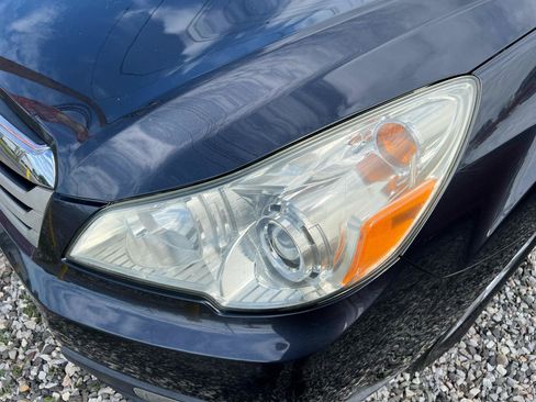 Used 2011 Subaru Outback 2.5i Limited w/ PWR Moonroof Pkg AWD/4WD image 39