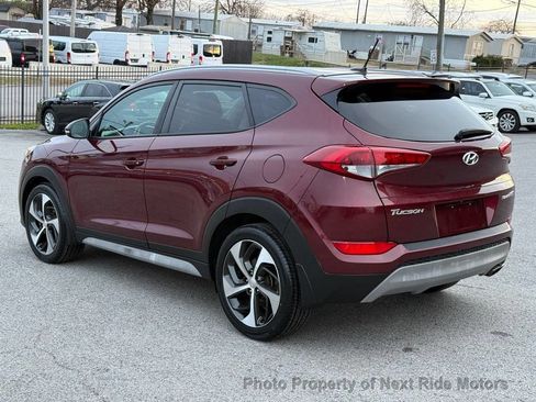 Used 2017 Hyundai Tucson Sport w/ Cargo Package FWD image 5