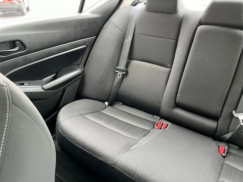 Used 2025 Nissan Altima 2.5 SV image 37