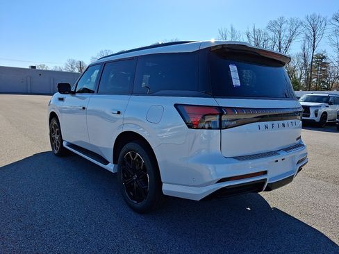 New 2026 INFINITI QX80 4WD image 3