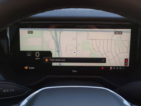 New 2026 GMC Acadia Elevation image 12